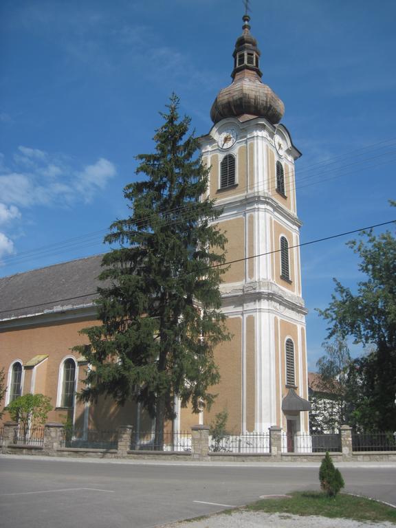 Vár-lak Vendégház Szendro Kültér fotó